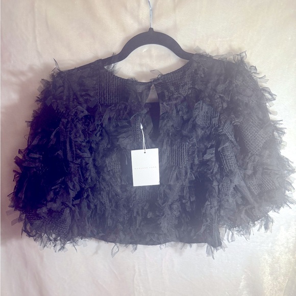 ENDLESS ROSE Gridded Mesh Feathered Cropped Top - Picture 6 of 11